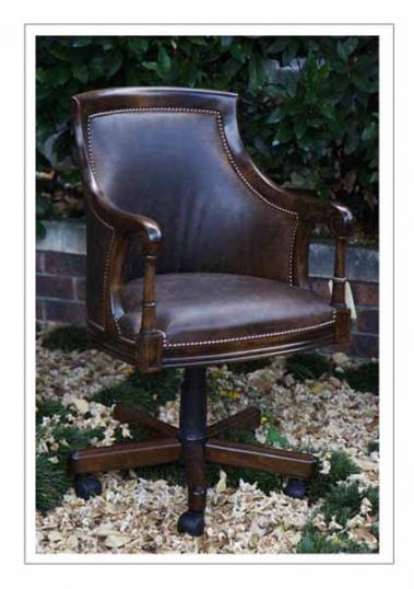Captain's Swivel Chair