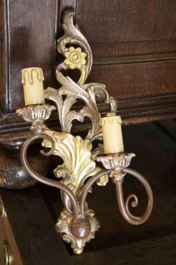 Acanthus 'Flower' 2-light Sconce
