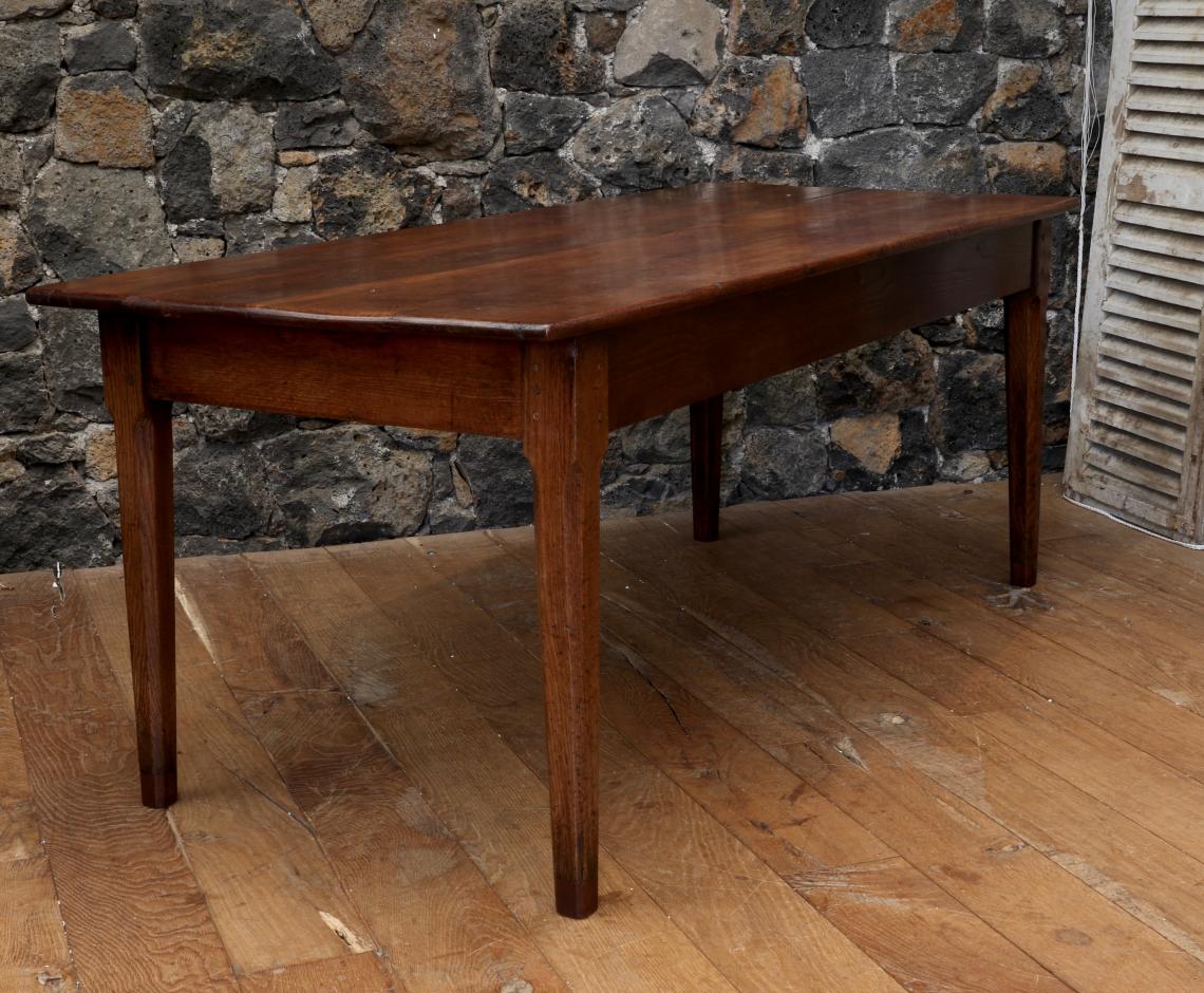 French-Cut Oak Provincial Dining Table