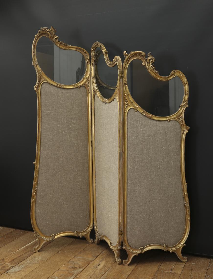 Dressing Screen
