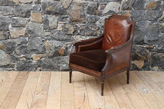 88-35 - Leather Chair