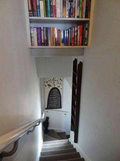 10-76 - Understairs Bookcase and Library Ladder