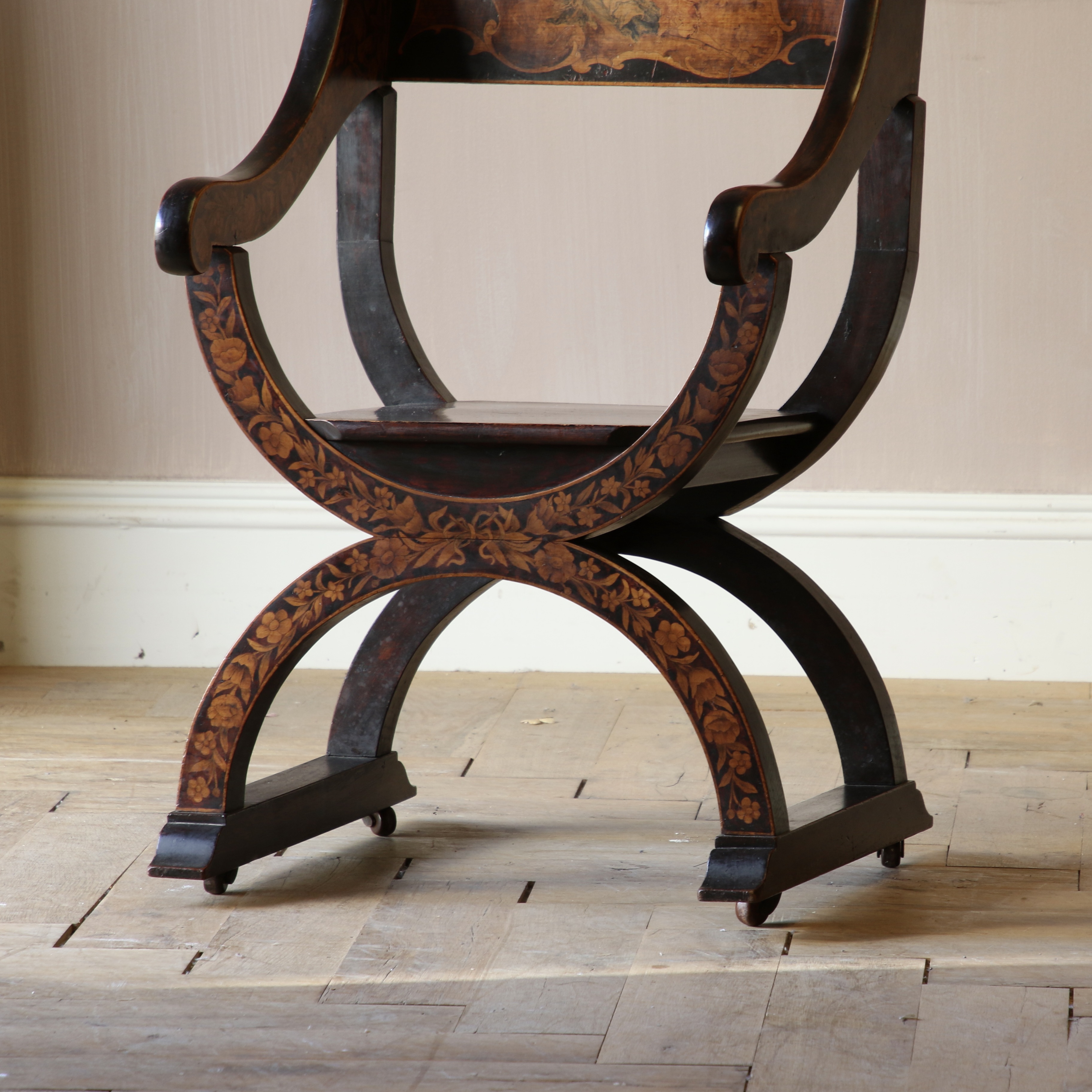 French Savonarola or X-Chair