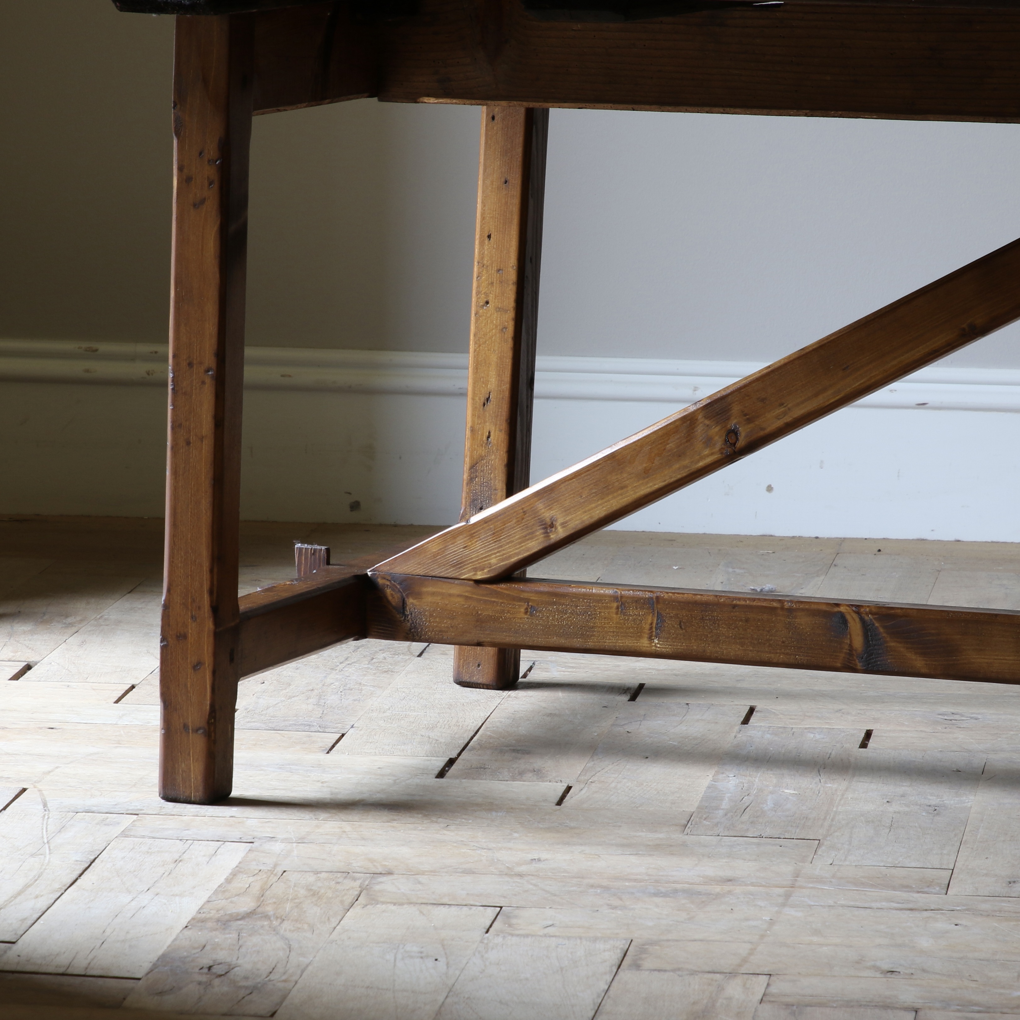 Orangery Dining Table // JS Editions