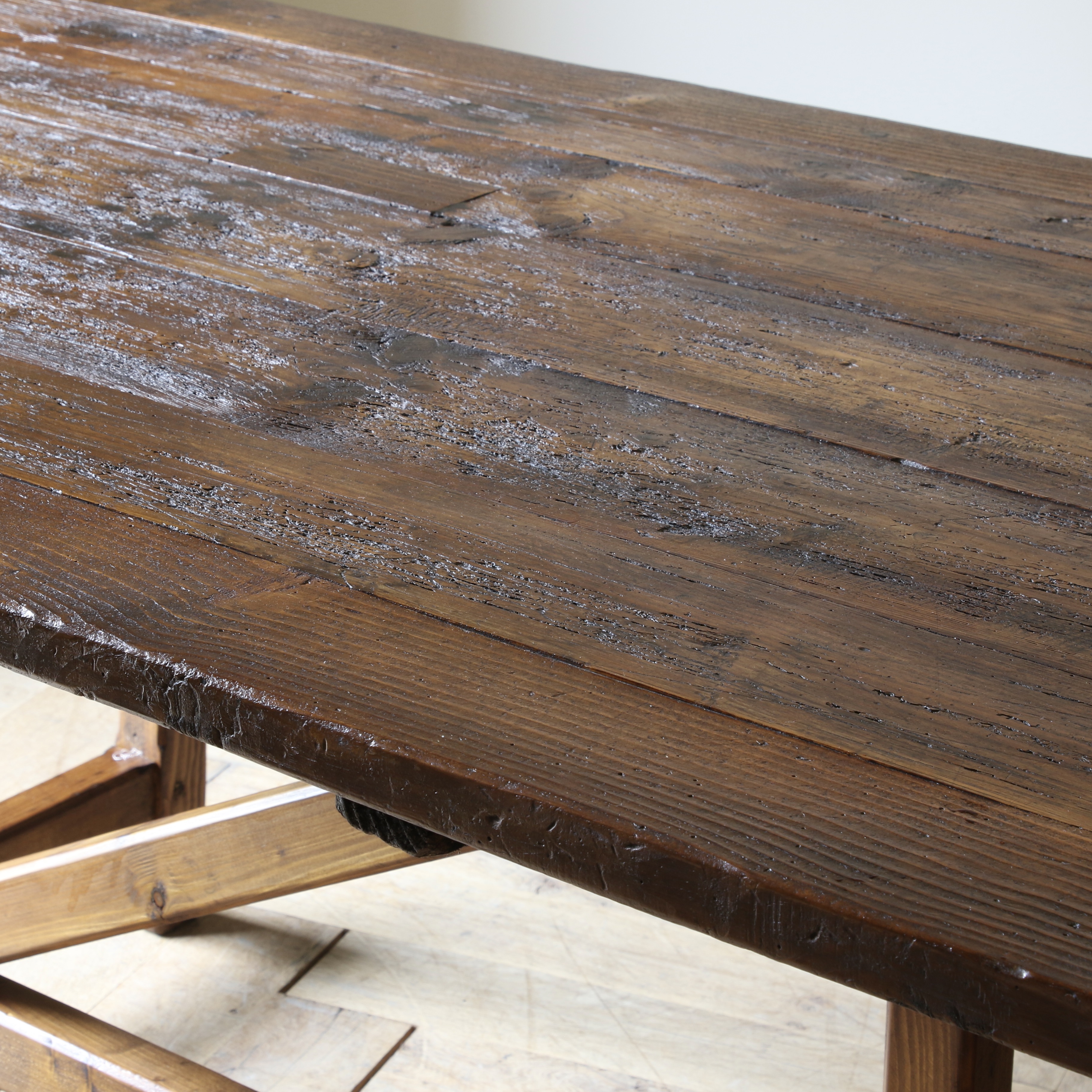 Orangery Dining Table // JS Editions