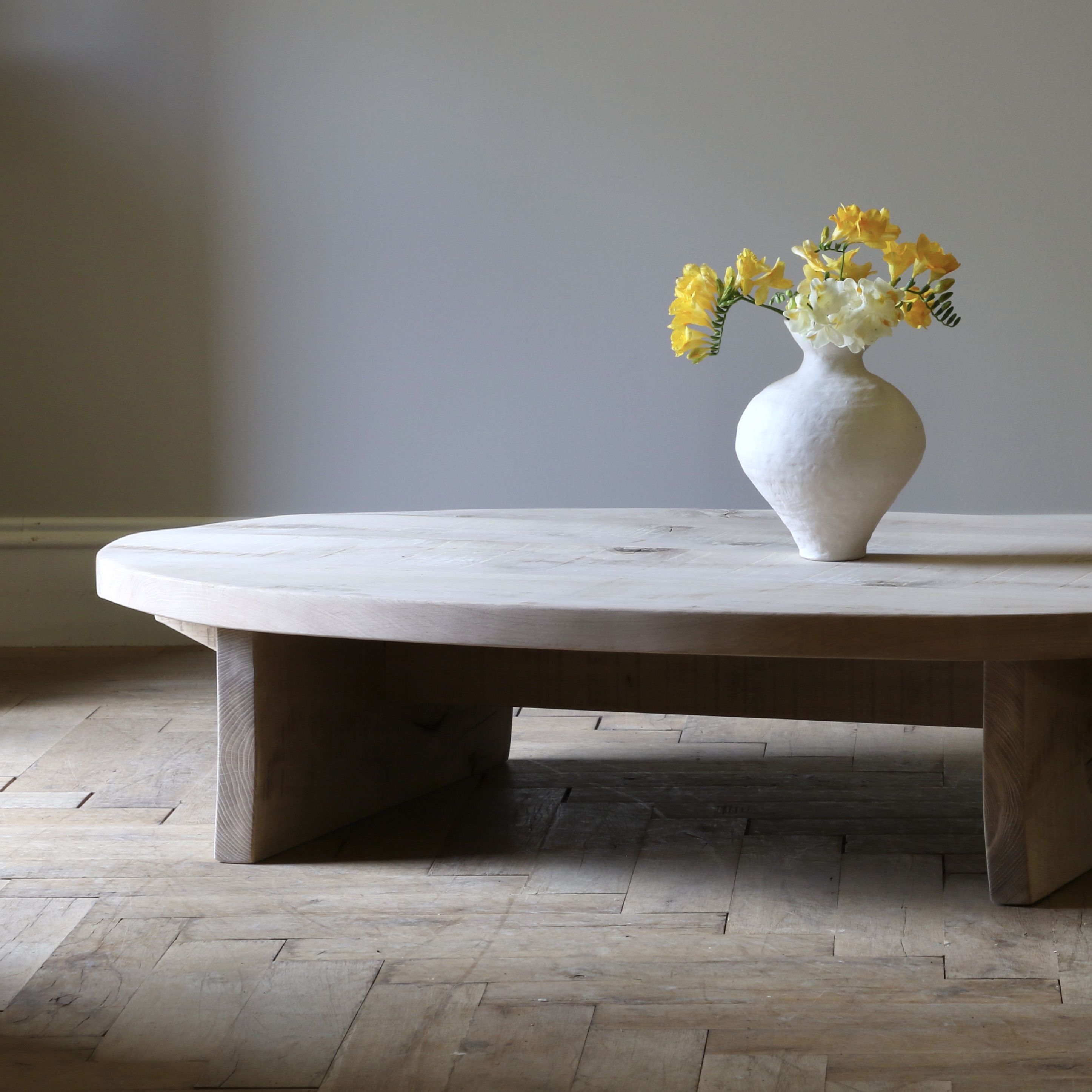 Wabi Sabi in Oval // JS Editions