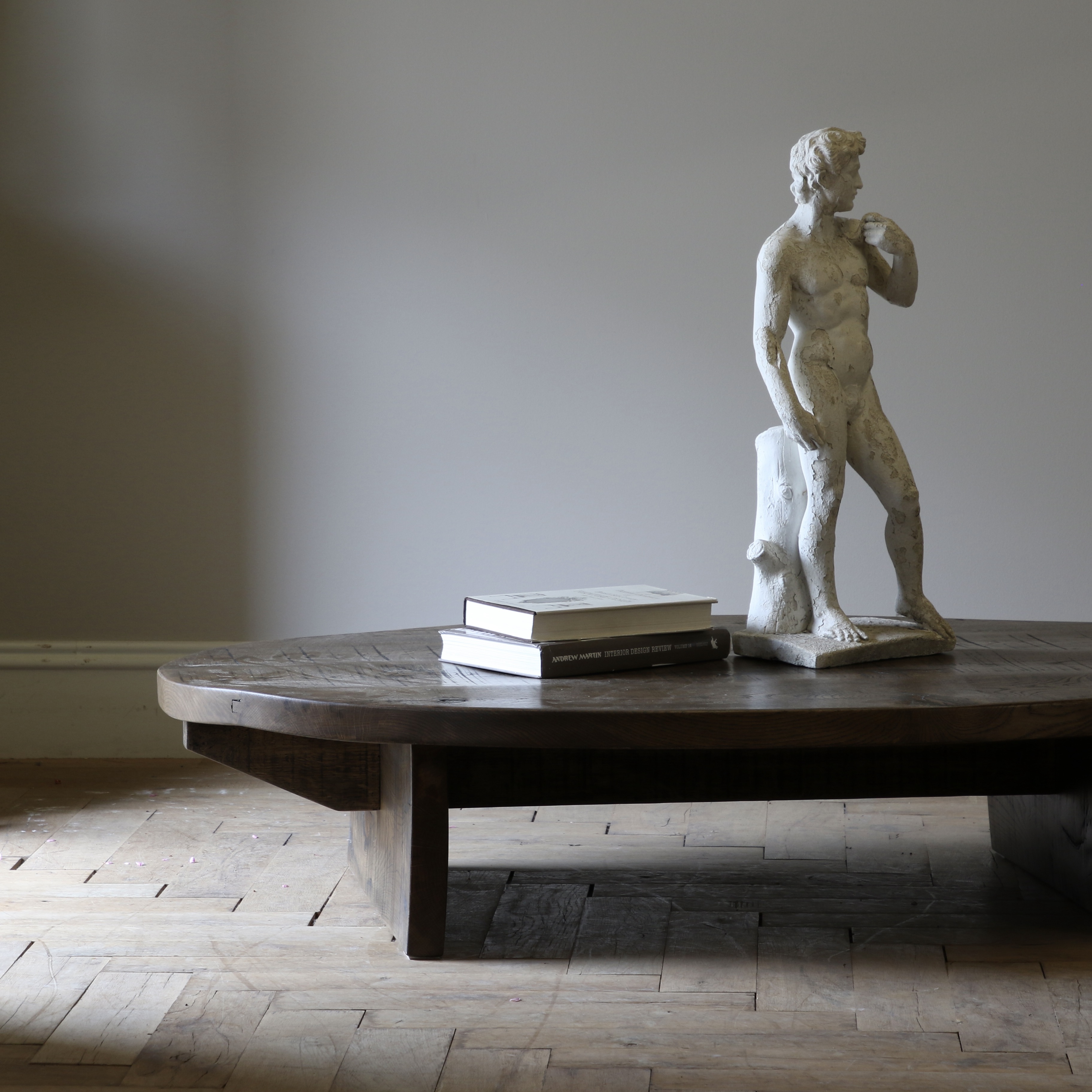 Wabi Sabi in Oval // JS Editions