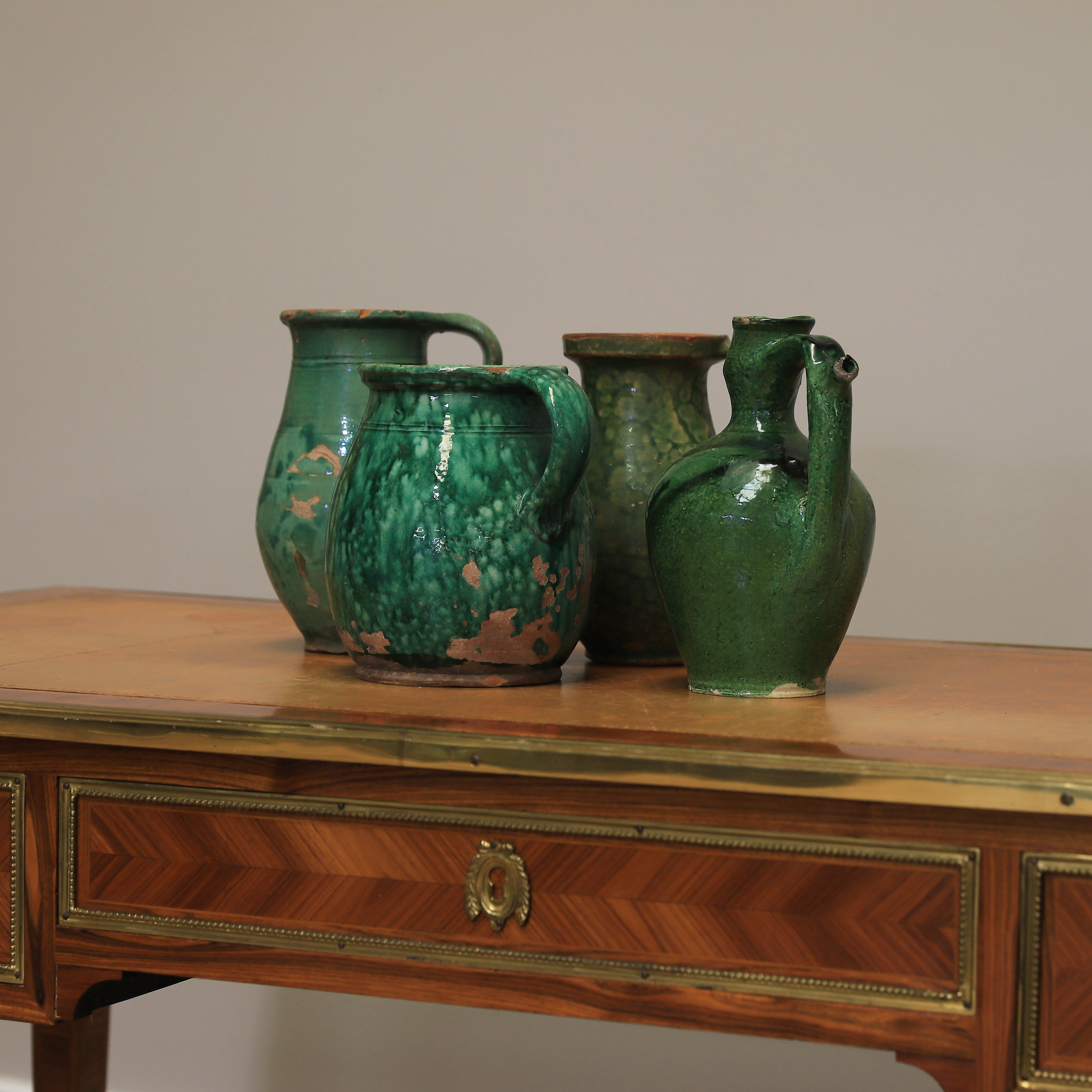 Kingwood Bureau Plat