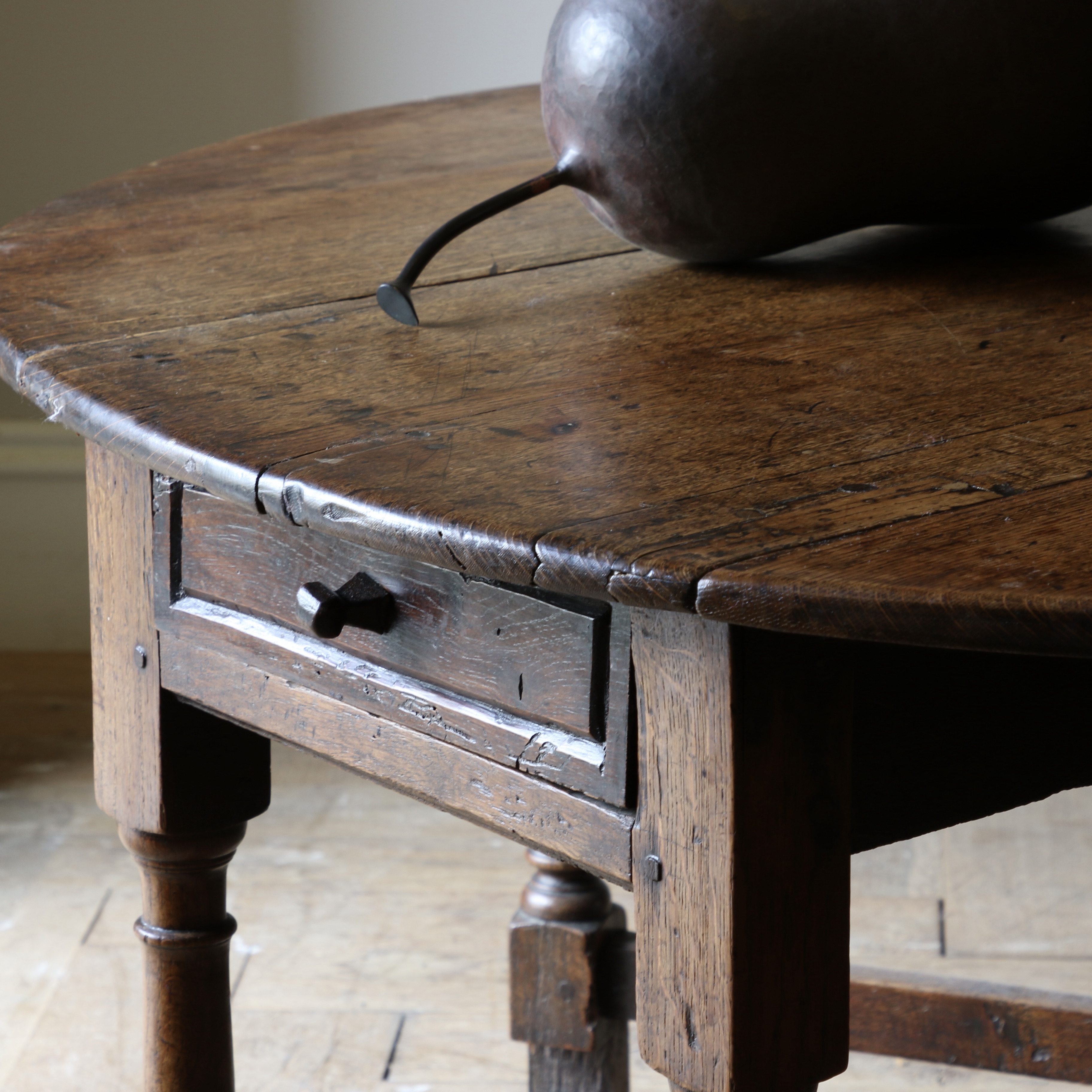 William & Mary Period Gate-Legged Table