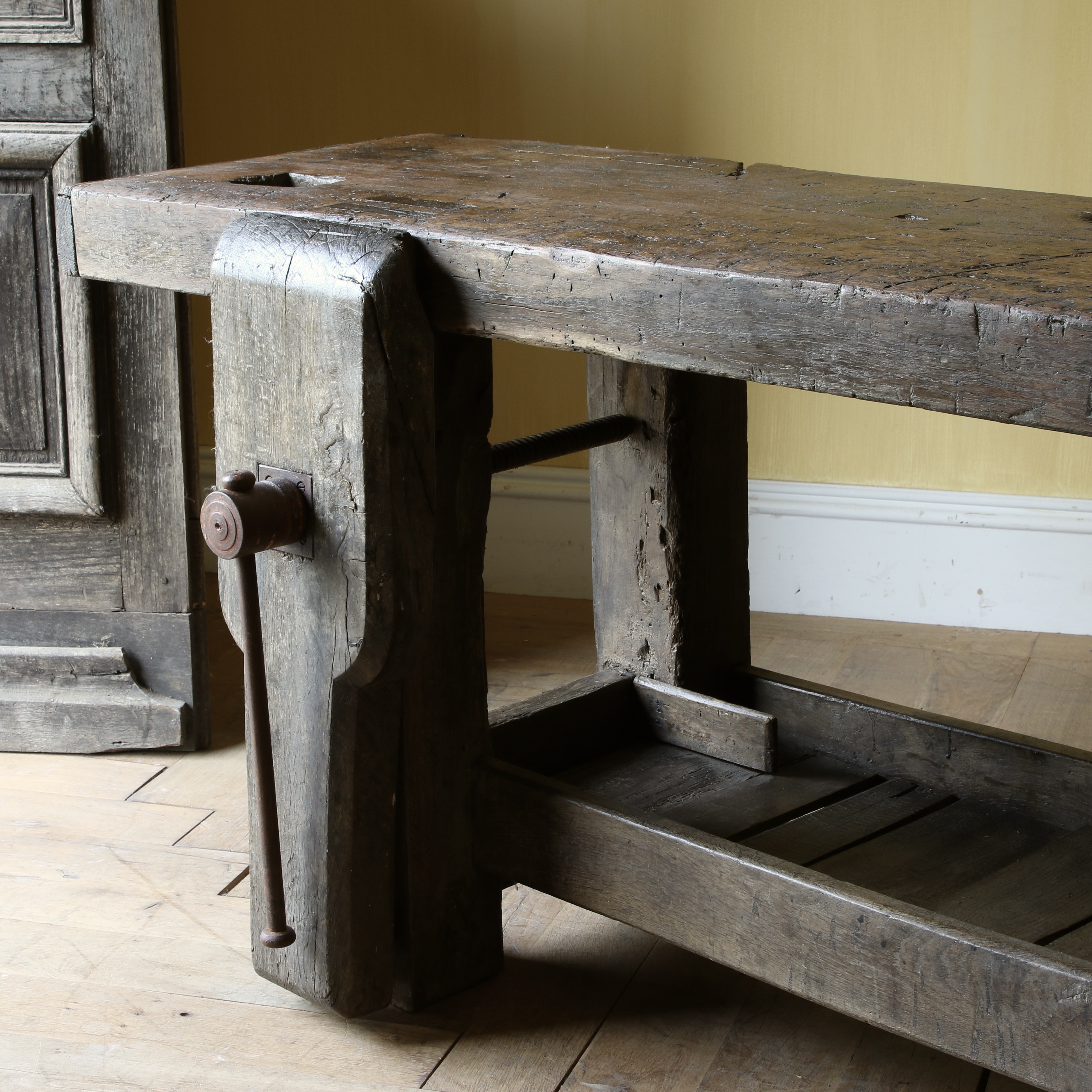French Workbench