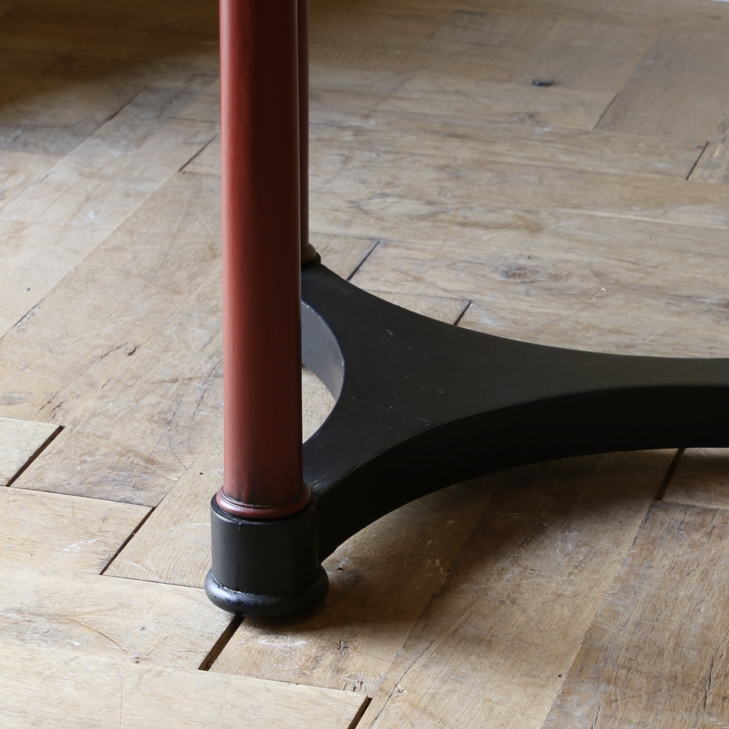 Round Empire Table