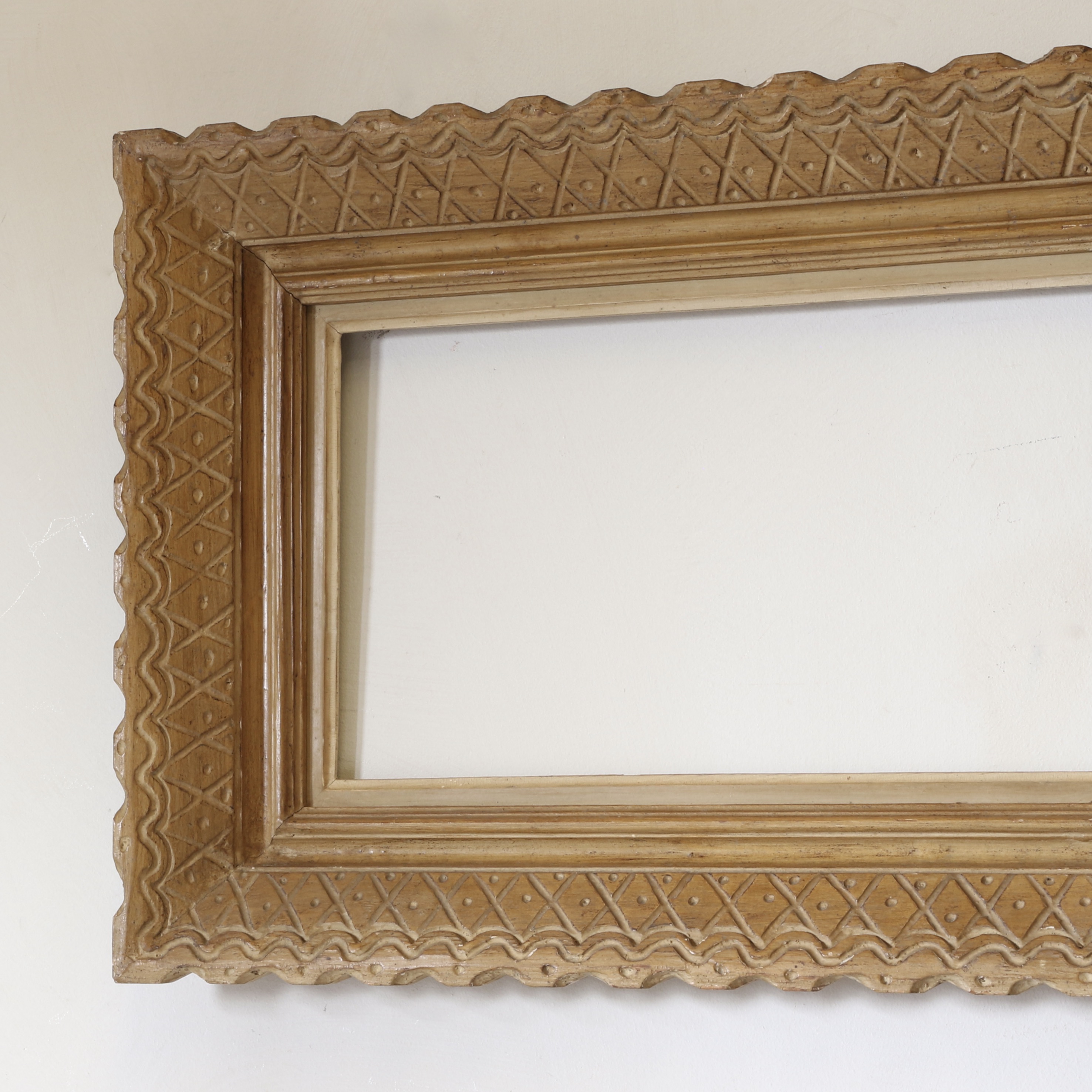 145-29 - E. Bouche Carved Picture Frame
