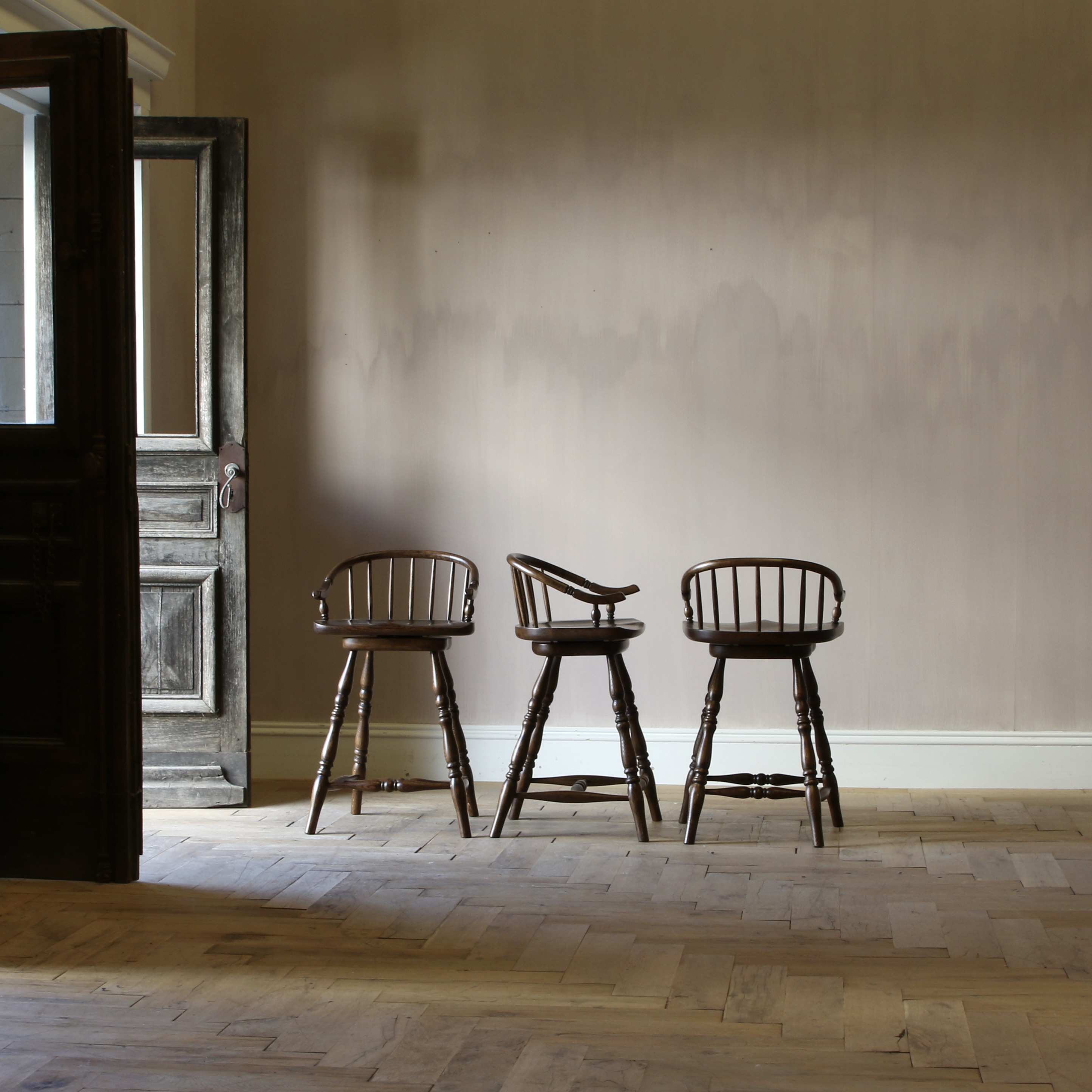 Windsor Bar Stools