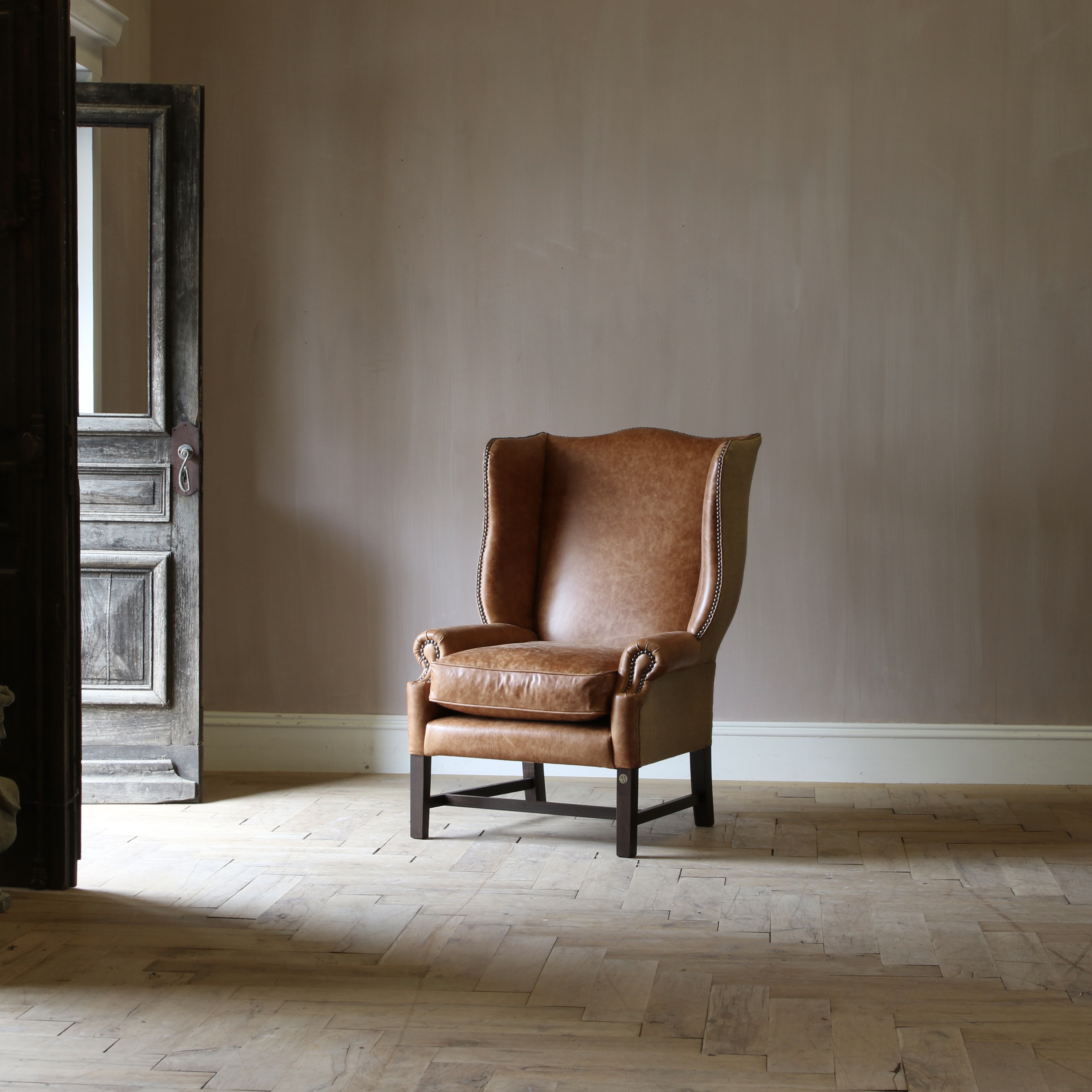 147-73 - John's Wing Chair // JS Editions