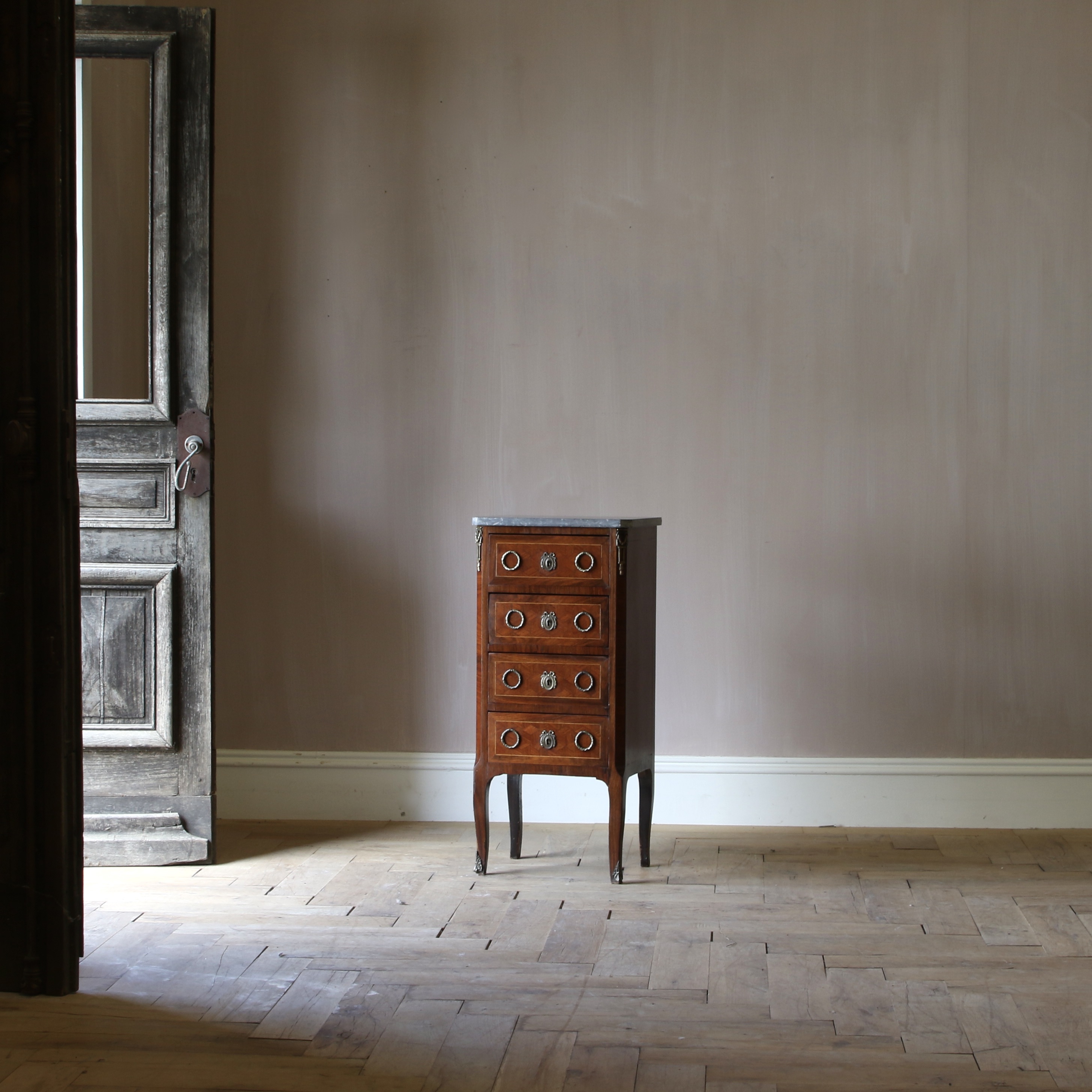 Louis XV Commode