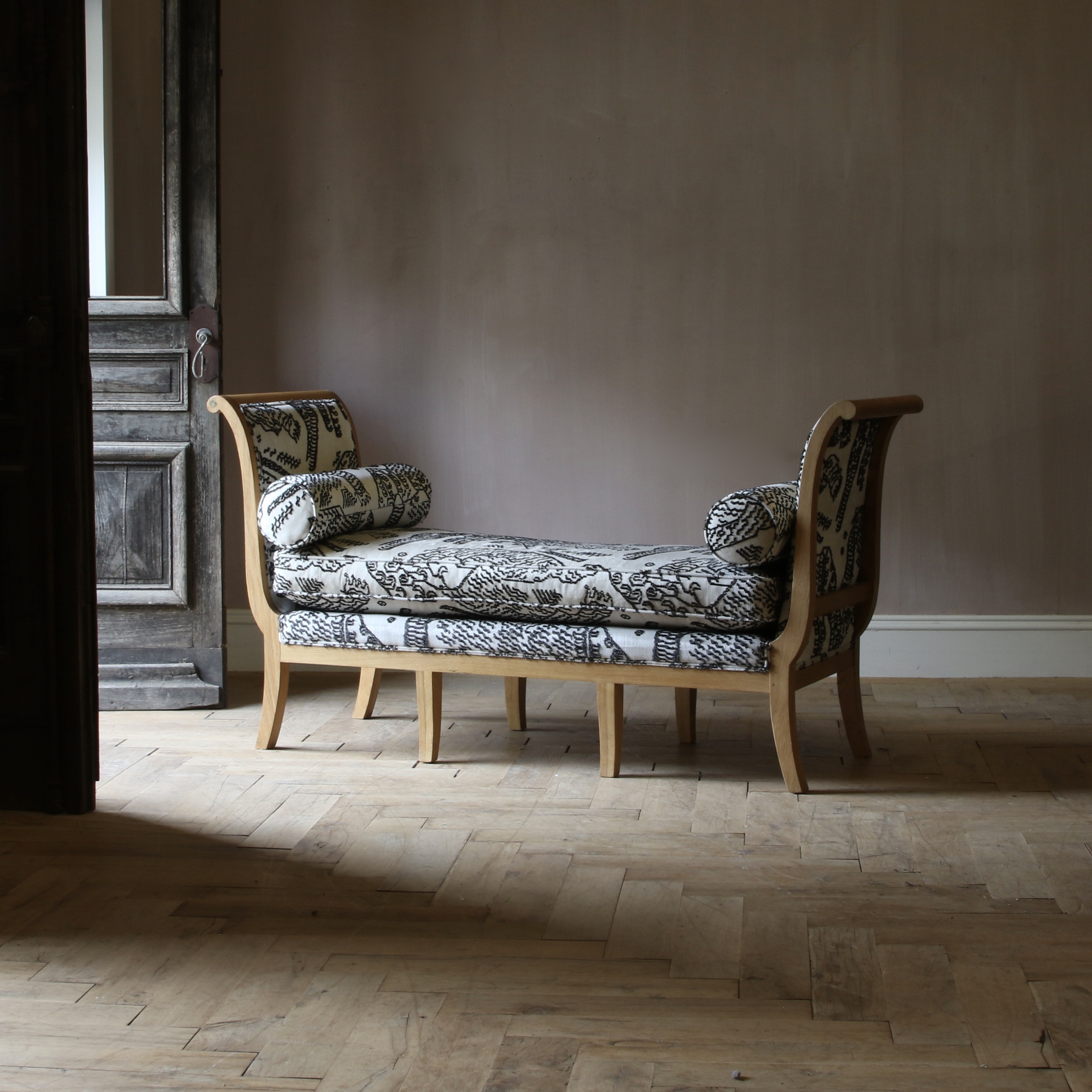 151-38 - Biedermeier Chaise // JS Editions