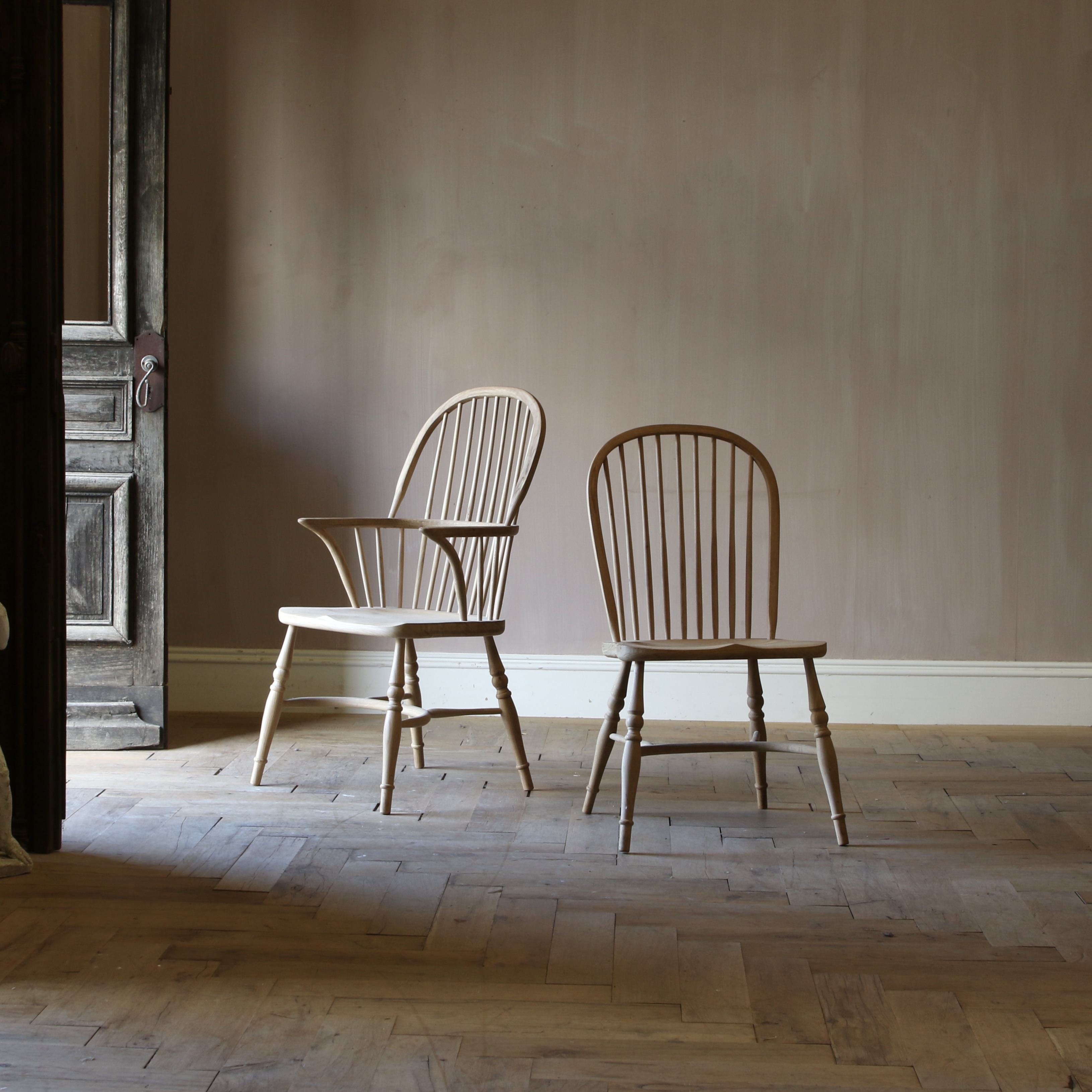 150-82 - Windsor Carver & Dining Chairs