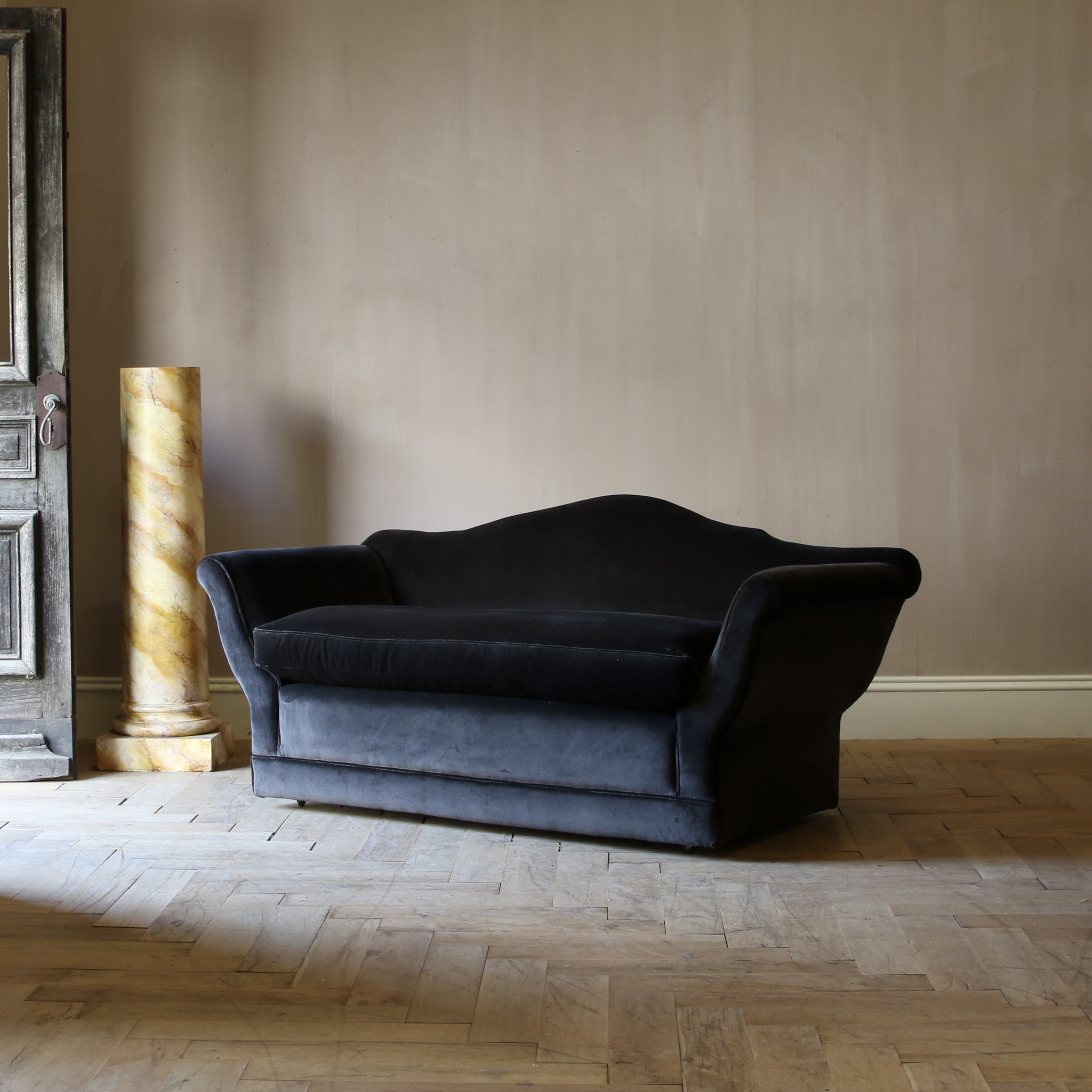 151-56 - Hayworth Sofa // JS Editions