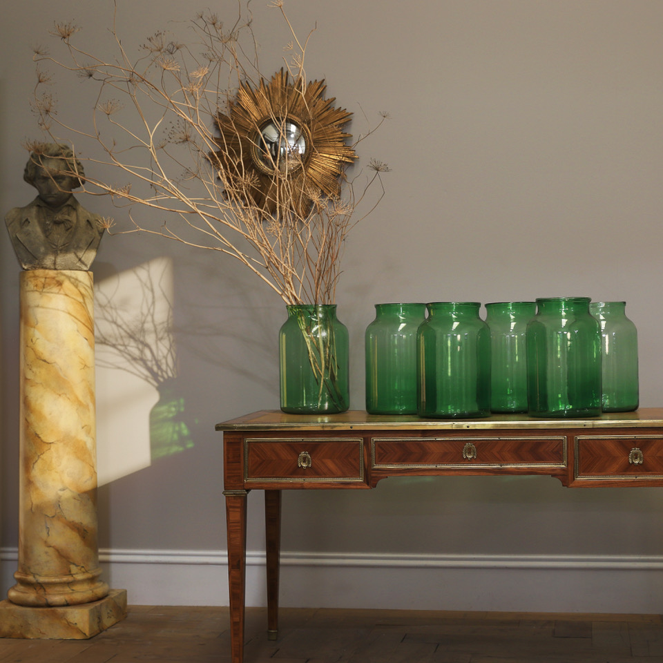 152-86 - French Preserving Jars