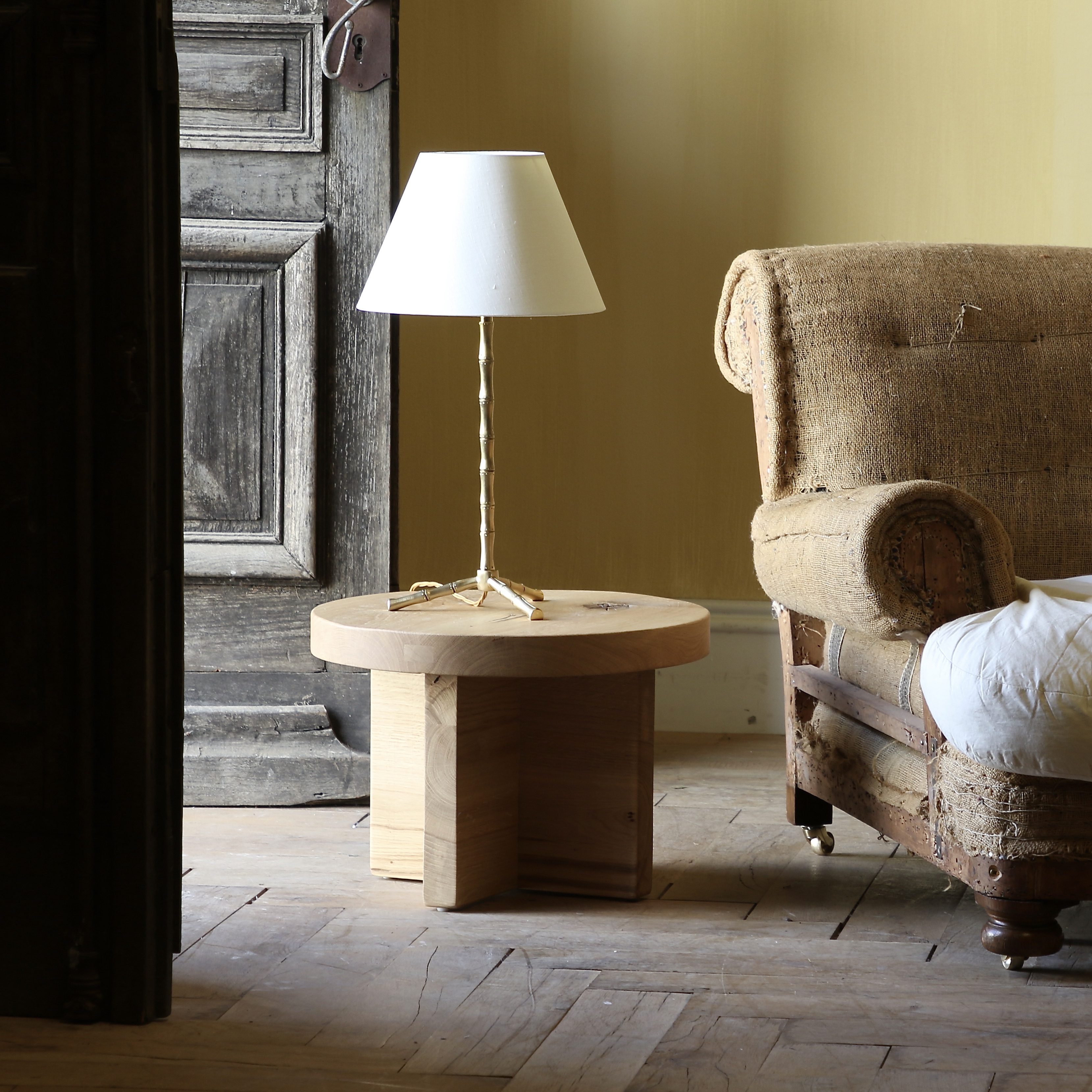 155-98 - Silchester Lamp // Vaughan Designs