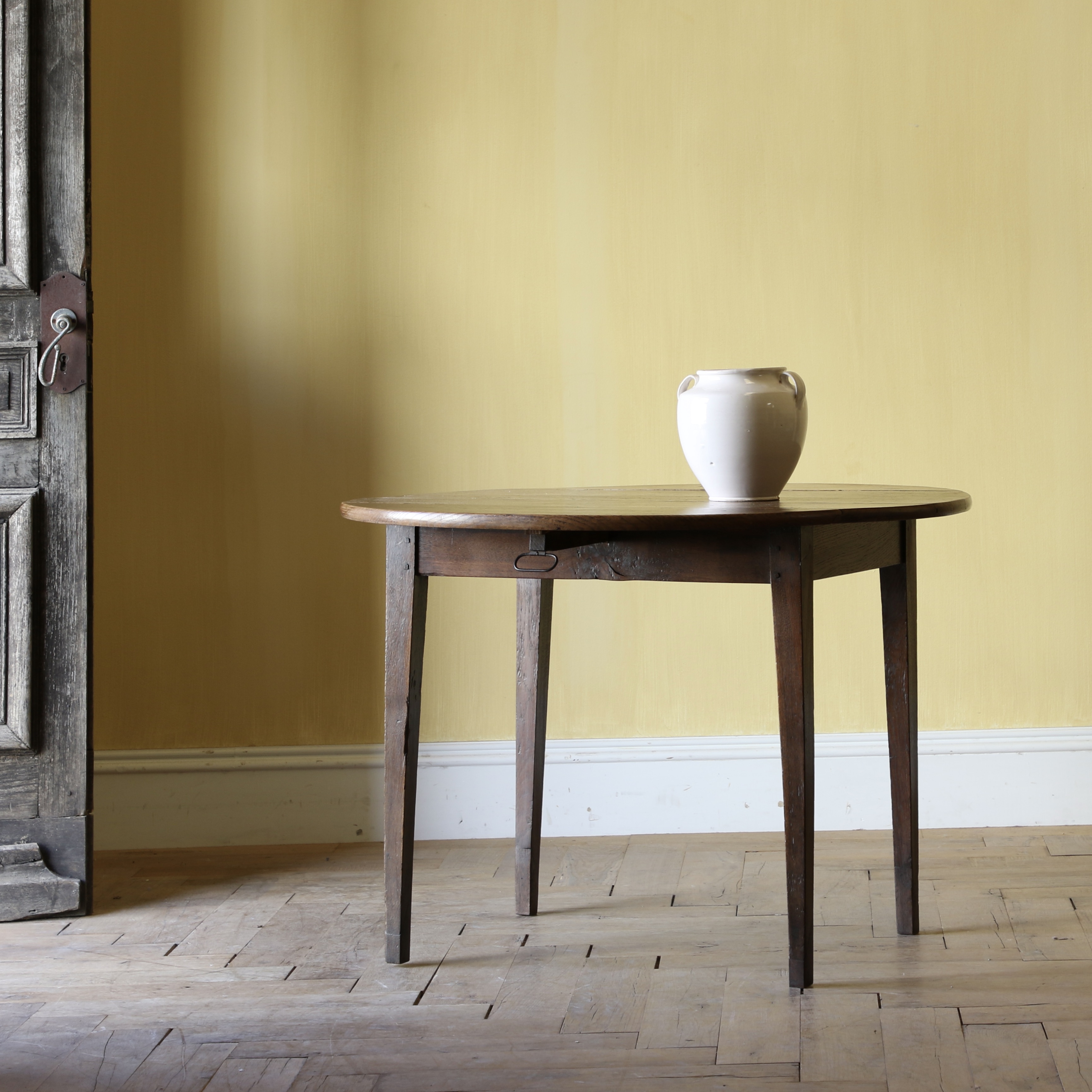 156-17 - Drop Side Dining Table